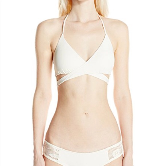 Brand new O’Neill Swimsuit Top - Picture 2 of 7